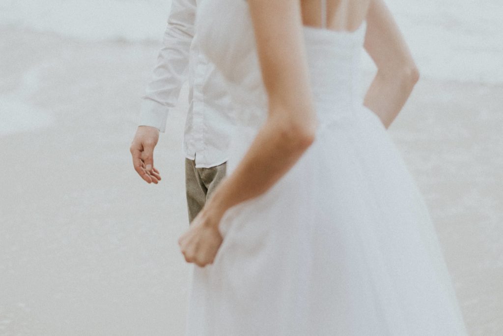 Ensaio Casal | Praia do Éden | Fotografia Minimalista